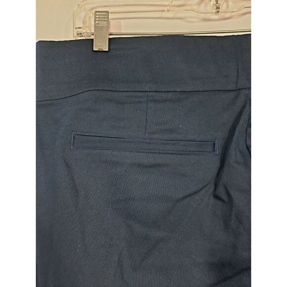 Old Navy Ladies Chinos NWT. Deep Blue, Size 24 - Picture 7 of 11
